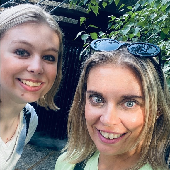 Meet your Posher, Julie - Picture 7 of 11